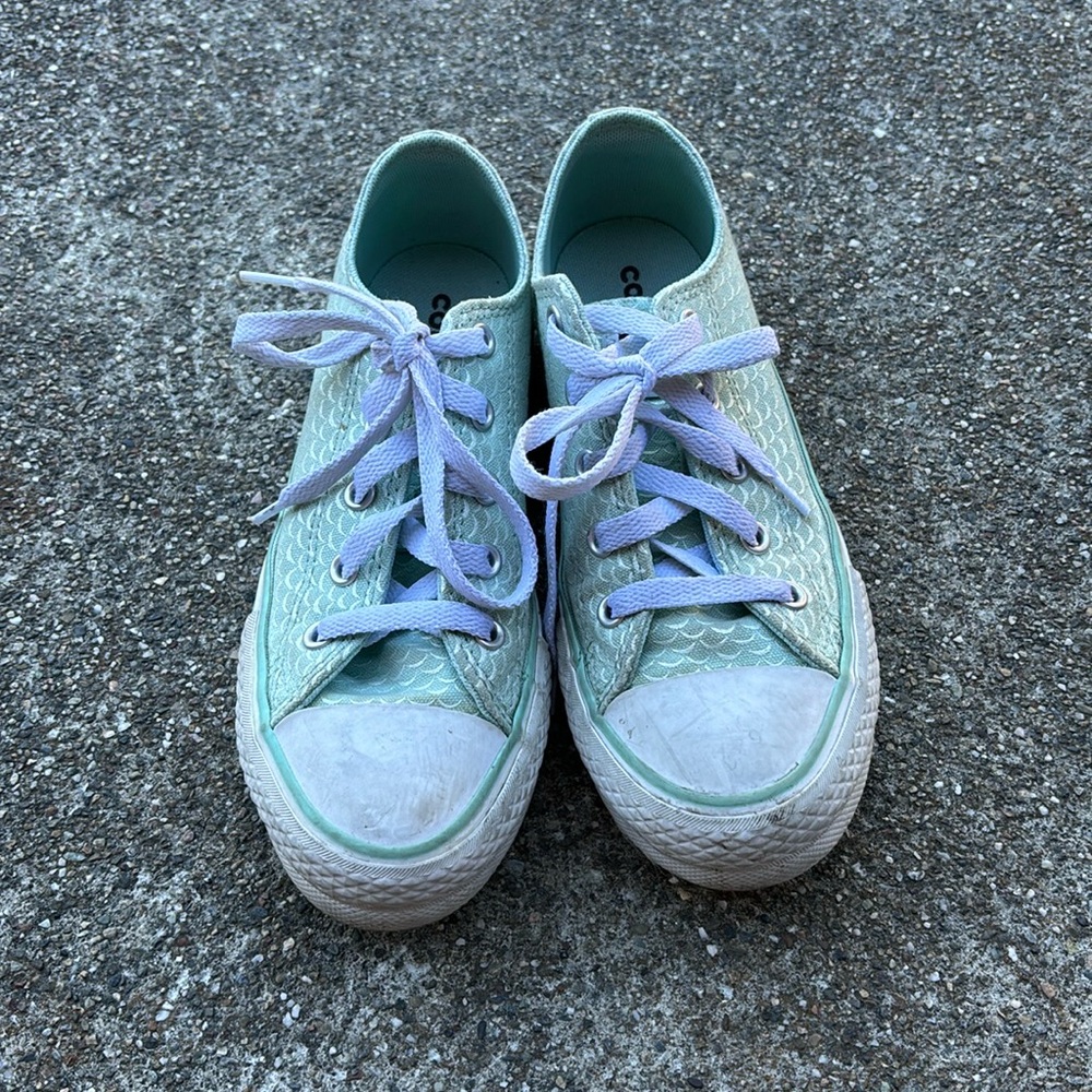 Girls Mermaid Converse All Stars size 1